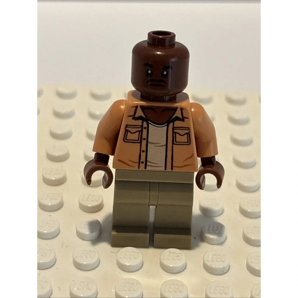 LEGO Jurassic World - Barry Sembène {Sembene}‎ (Jw005) Excellent Condition!